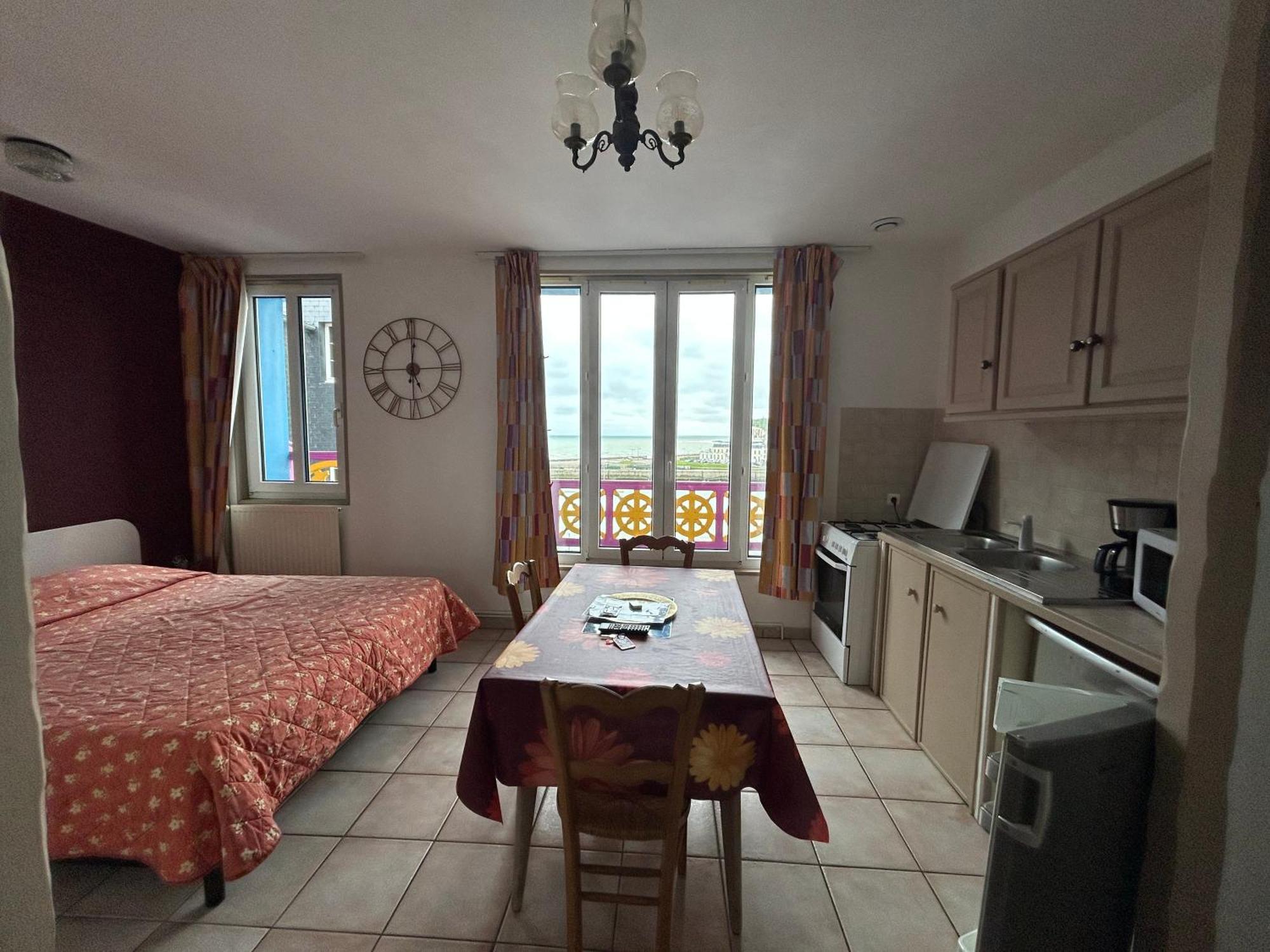 Ets Levillain - Hotel Les Caletes เลอเทรปอร์ ภายนอก รูปภาพ